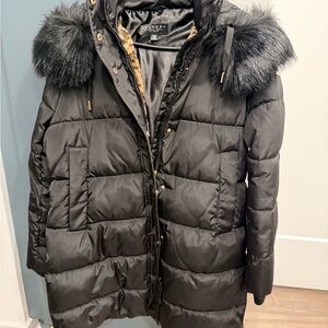 Laundry by Shelli Segal Black Puffer Jacket with Faux Fur